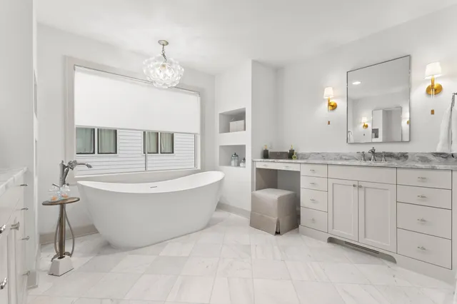 $1,875,000 | 734 Shawnee Woods Road, Medina, MN 55340