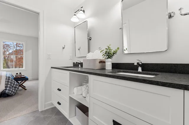 $1,875,000 | 734 Shawnee Woods Road, Medina, MN 55340