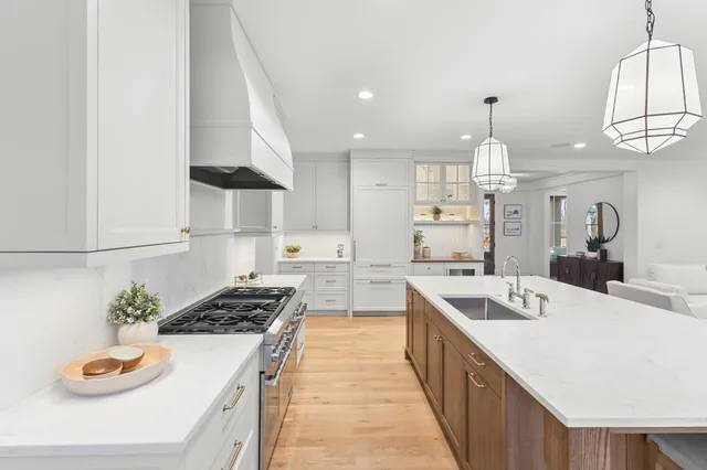 $1,875,000 | 734 Shawnee Woods Road, Medina, MN 55340