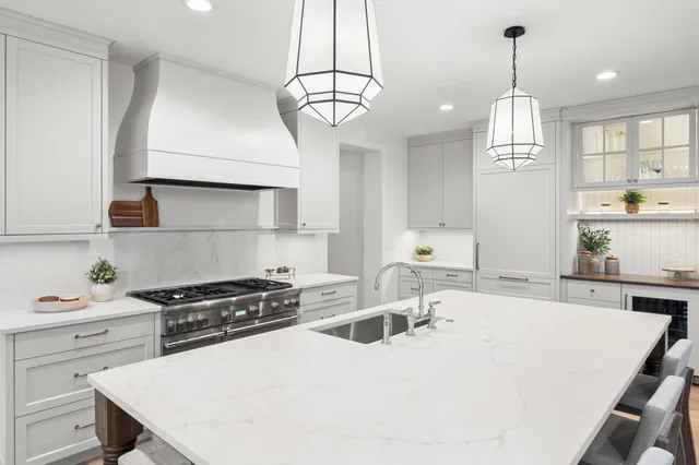 $1,875,000 | 734 Shawnee Woods Road, Medina, MN 55340