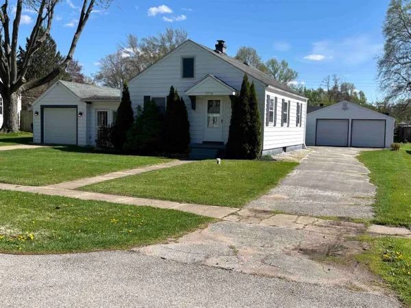 $164,900 | 19778 Lucinda Street, South Bend, IN 46614