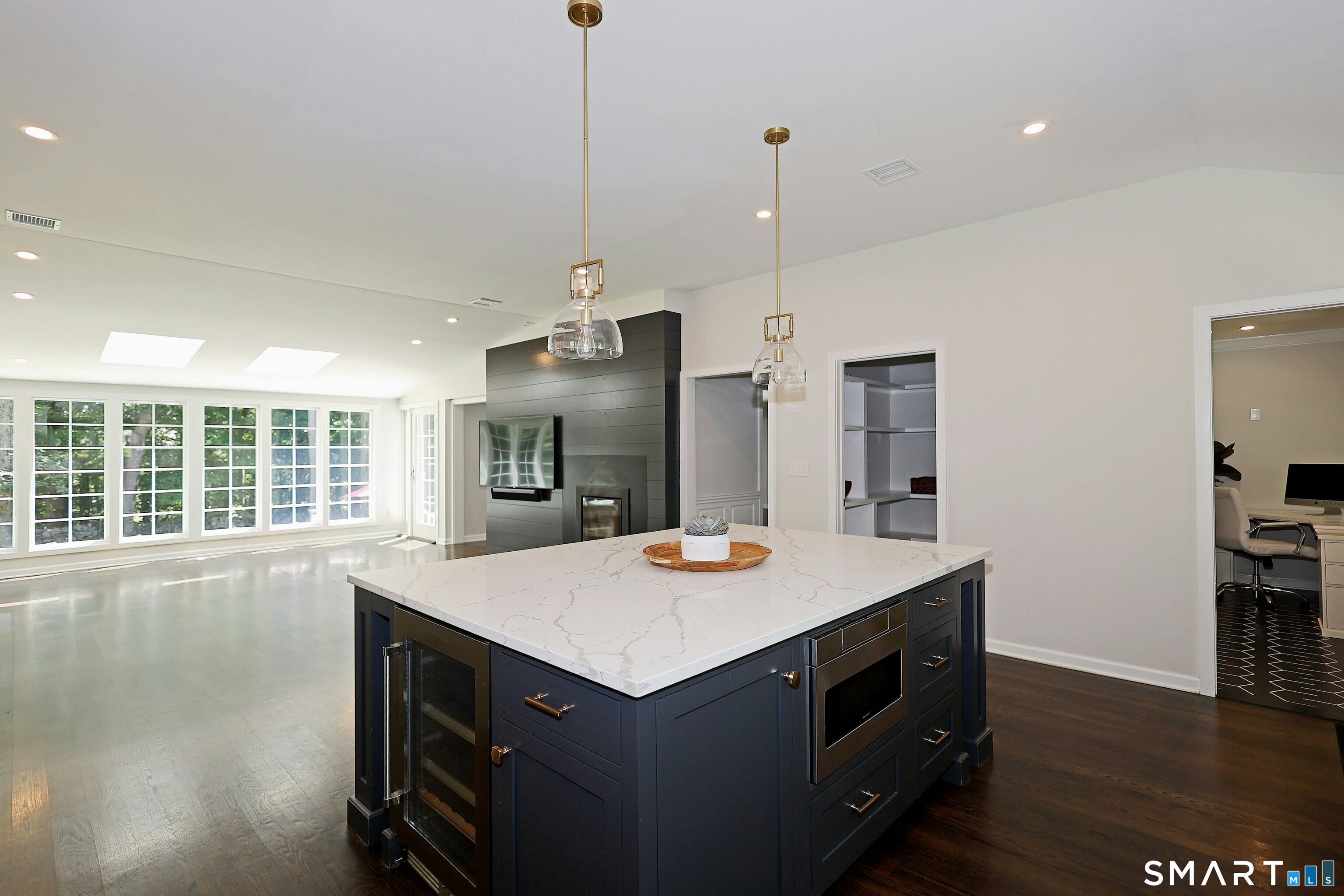 59 Rising Ridge Road Ridgefield, CT 06877 - Photo 18 of 40