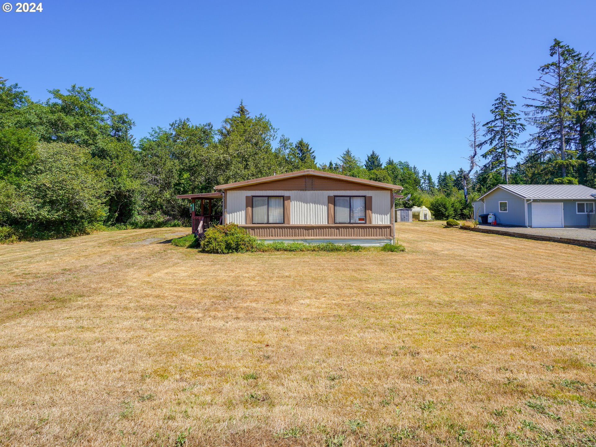 27522 R Lane Ocean Park, WA 98640 - Photo 3 of 21 Gallery Image 3