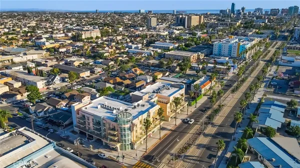 $459,900 | 1598 Long Beach Boulevard, Unit 410, Long Beach, CA 90813