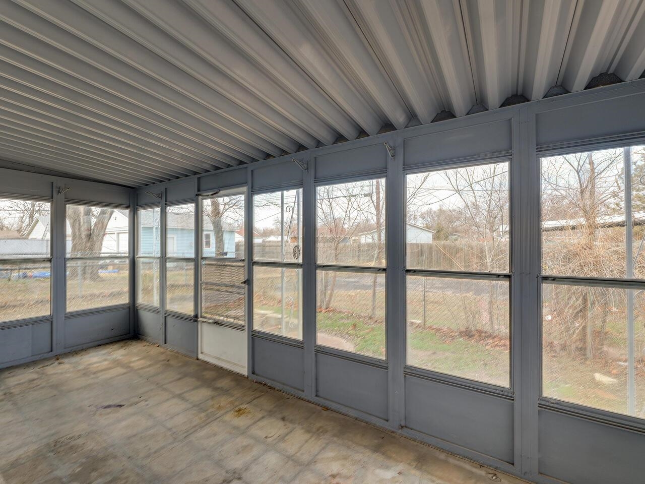 502 West 47th Street South Wichita, KS 67217 - Photo 24 of 33