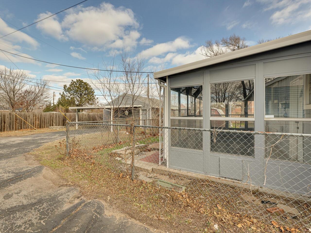 502 West 47th Street South Wichita, KS 67217 - Photo 26 of 33