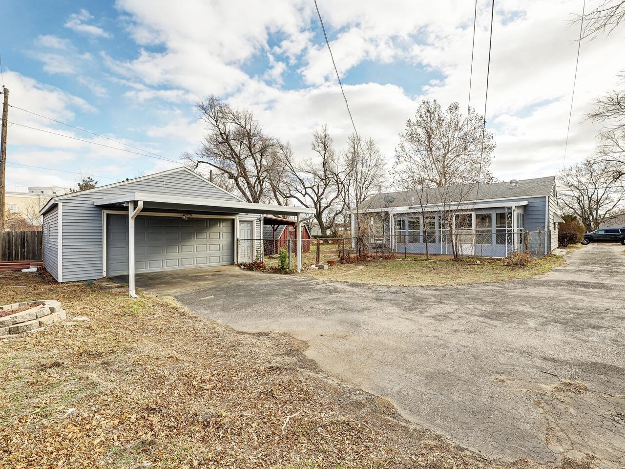 502 West 47th Street South Wichita, KS 67217 - Photo 28 of 33
