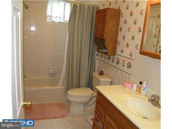 774 Longstreth Road Warminster, PA 18974 - Photo 8 of 12 Bathroom