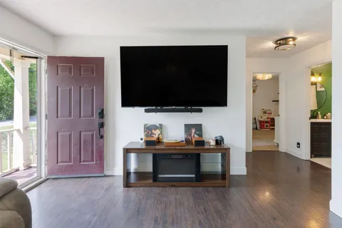 $255,000 | 402 Wilson Street, Springfield, TN 37172
