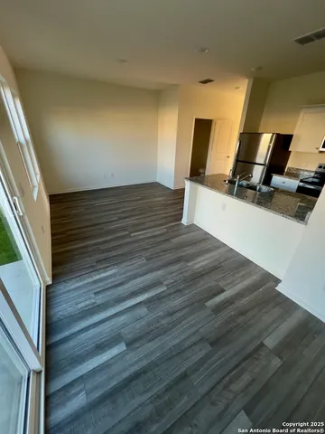 $1,400 | 3226 Golden Dandelion, San Antonio, TX 78222