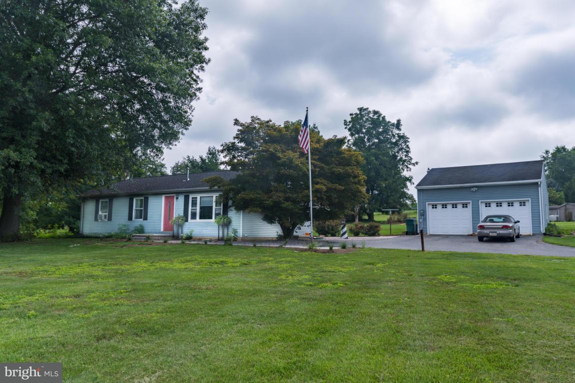 449 Hollow Road New Providence, PA 17560 - Photo 1 of 37