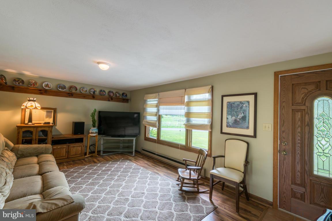 449 Hollow Road New Providence, PA 17560 - Photo 2 of 37