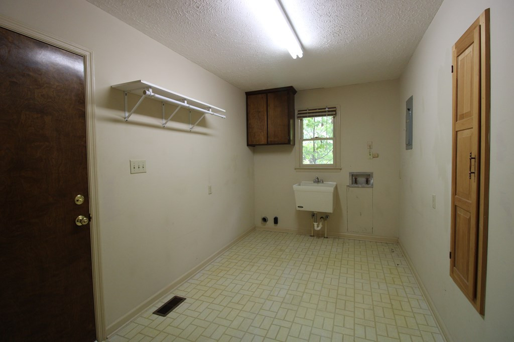 3028 Banks Mill Road Southeast Aiken, SC 29803 - Photo 15 of 23