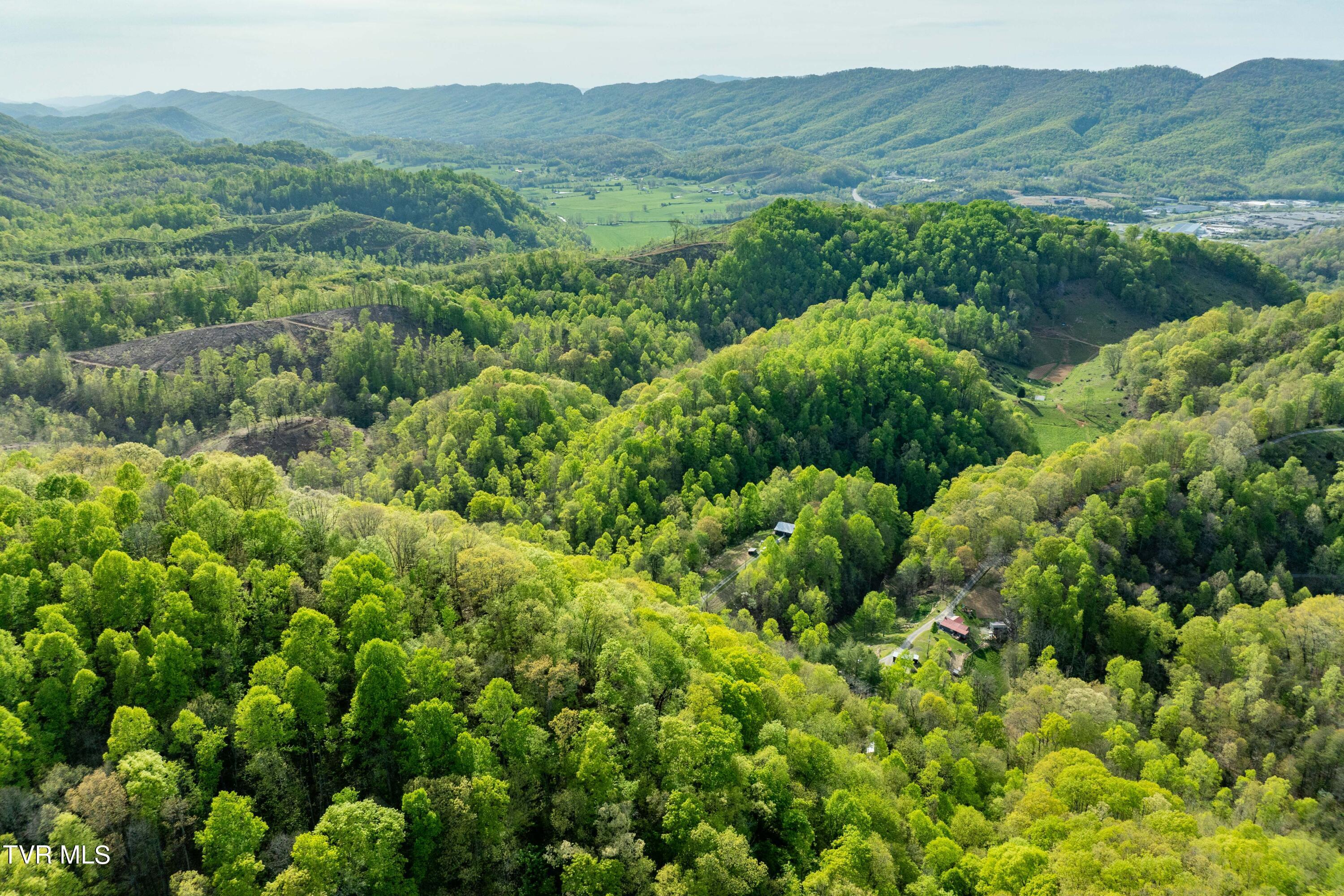 23 Highway 23 Duffield, VA 24244 - Photo 6 of 51 TBD Devils Racepath Duffield VA (4 of 53