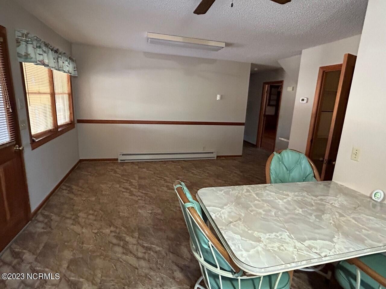 184 Royal Road Beaufort, NC 28516 - Photo 11 of 15 Dining