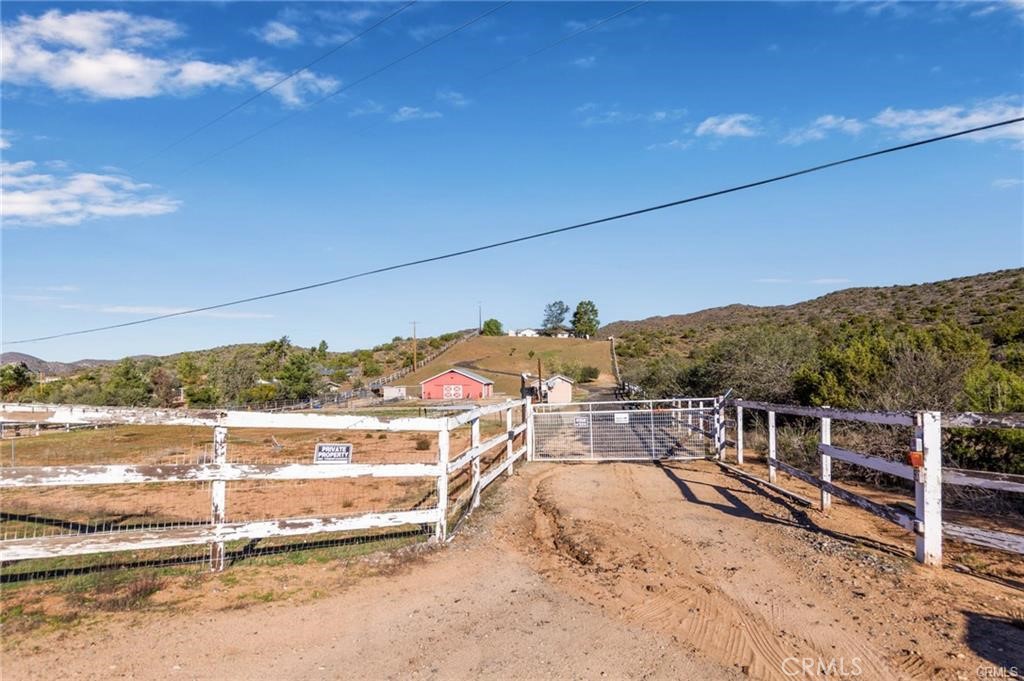 6401 Hubbard Road Acton, CA 93510 - Photo 20 of 21