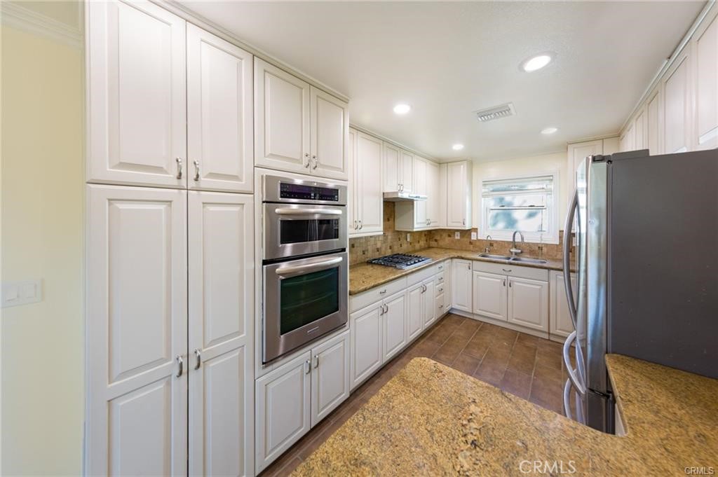 6401 Hubbard Road Acton, CA 93510 - Photo 7 of 21