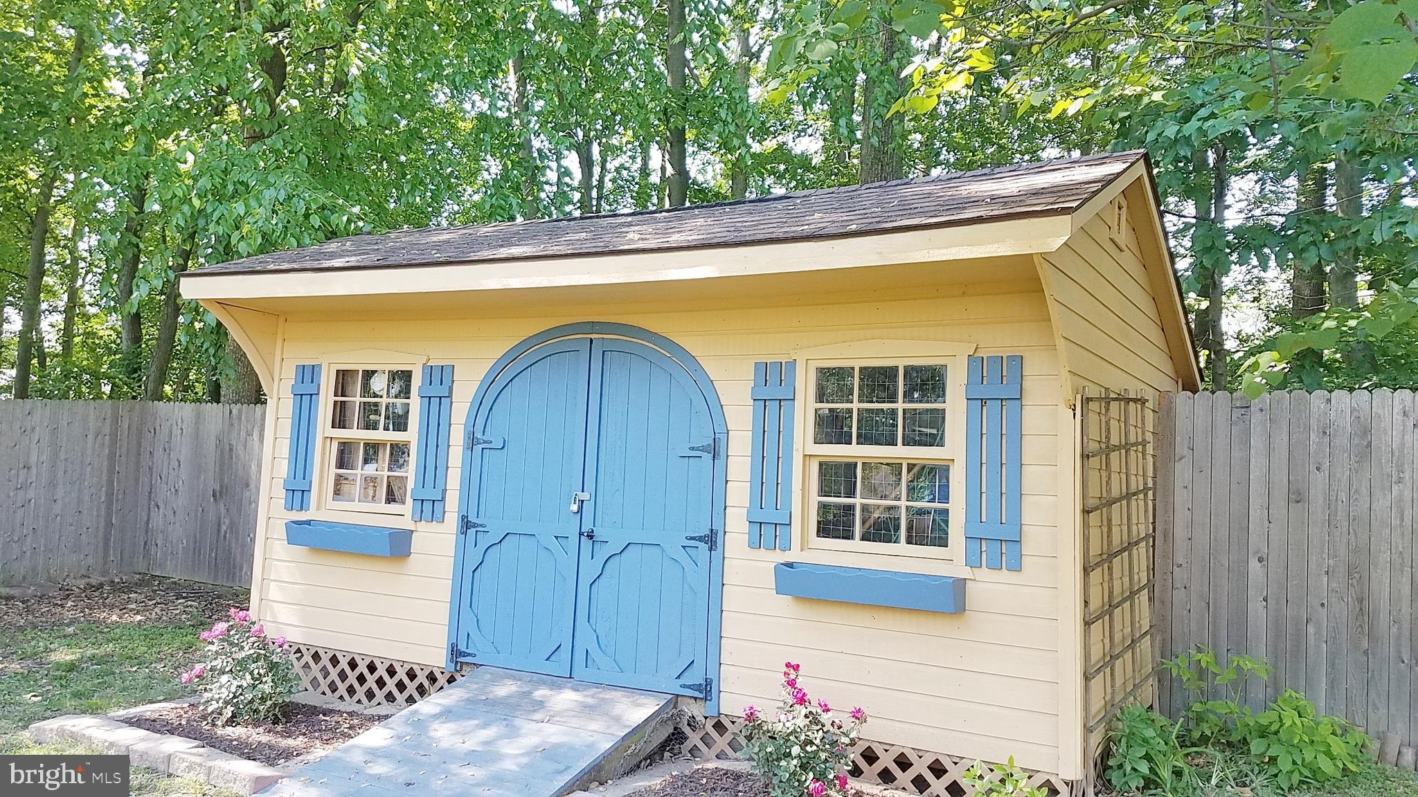 110 West Village Road Elkton, MD 21921 - Photo 23 of 23 Back Yard Shed
