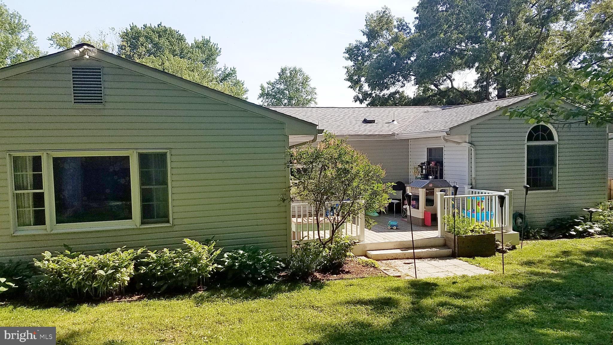 110 West Village Road Elkton, MD 21921 - Photo 5 of 23 Rear Private Deck