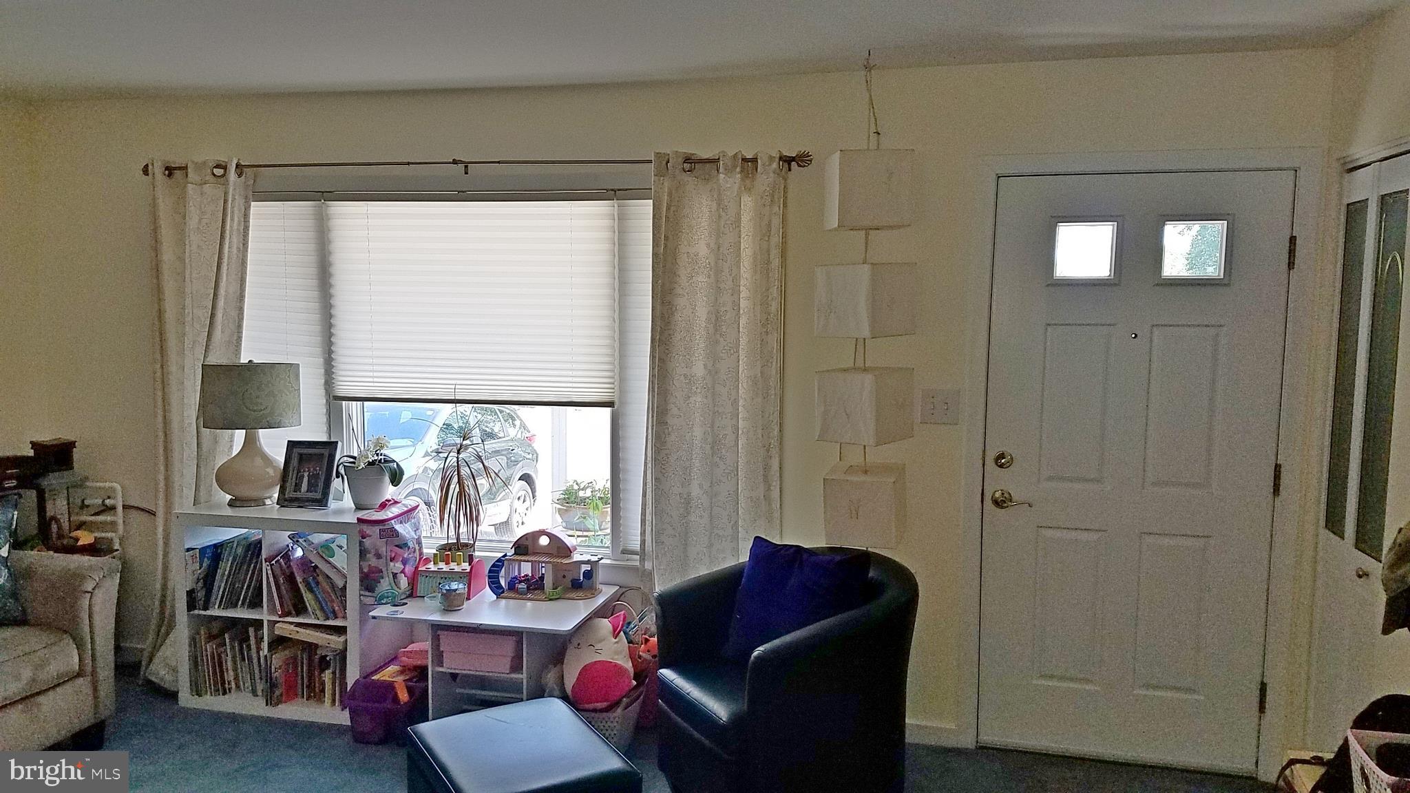 110 West Village Road Elkton, MD 21921 - Photo 6 of 23 Living Room