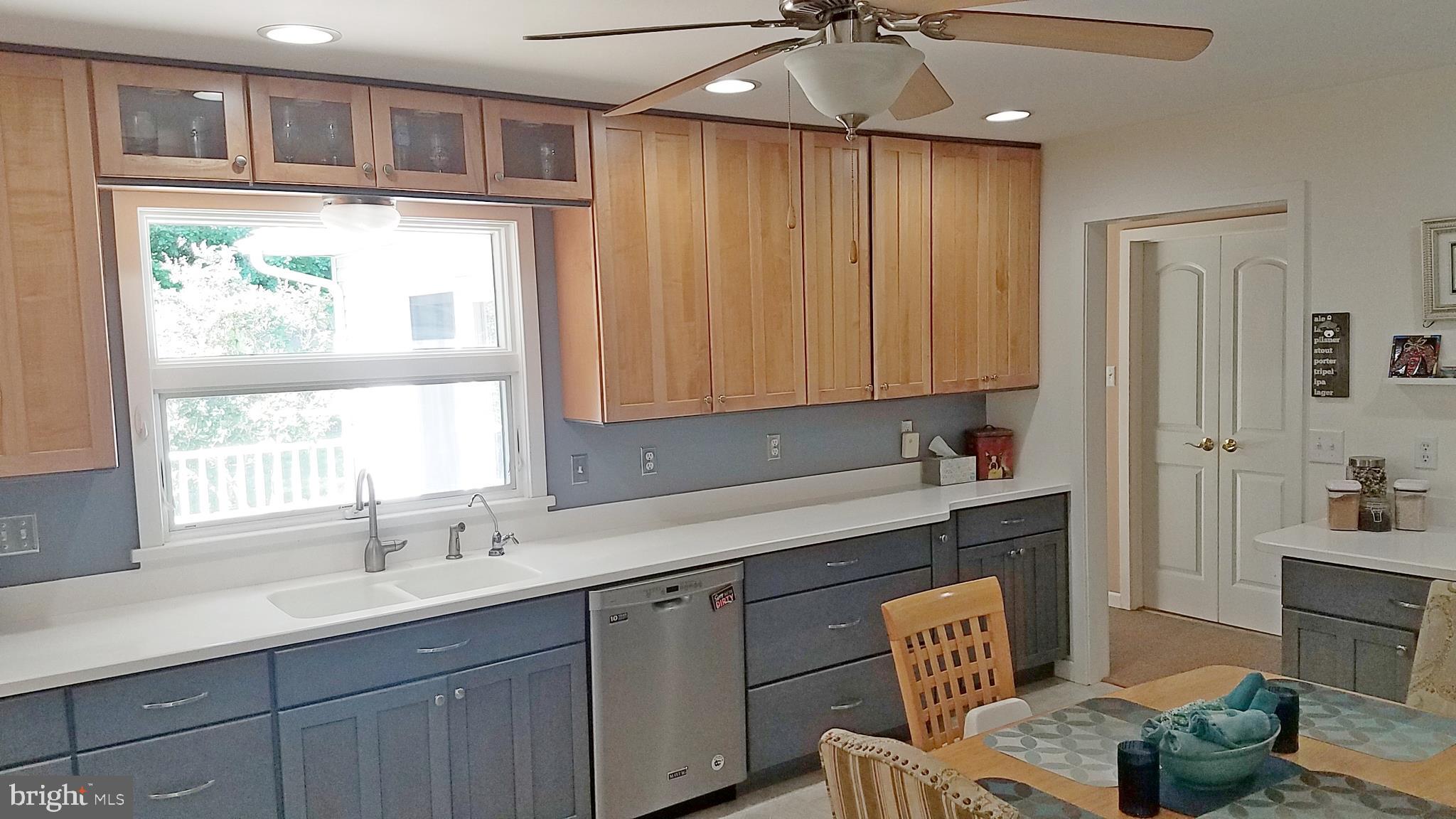 110 West Village Road Elkton, MD 21921 - Photo 10 of 23 Kitchen
