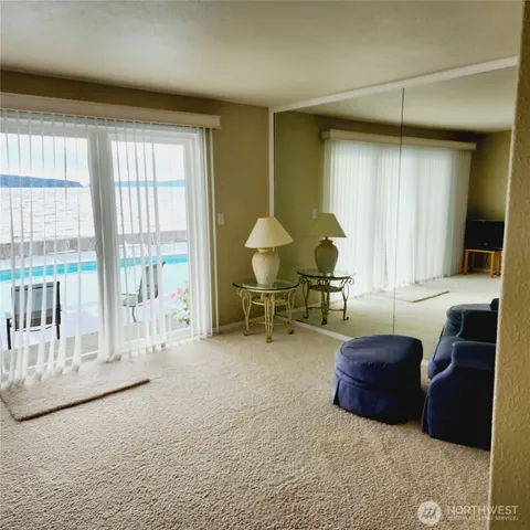 $1,750 | 3869 Saltspring Drive, Unit 2, Ferndale, WA 98248