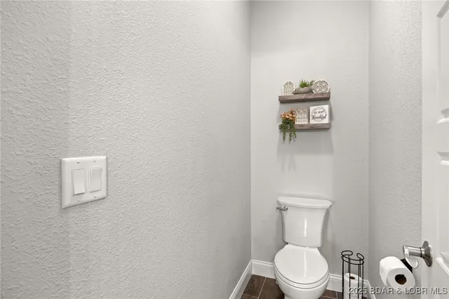 $679,000 | 62 Barolo Lane, Unit 22A, Camdenton, MO 65020