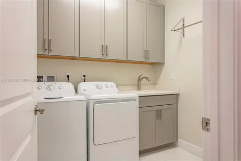 $8,000 | 8555 East Baypoint Circle, Parkland, FL 33076