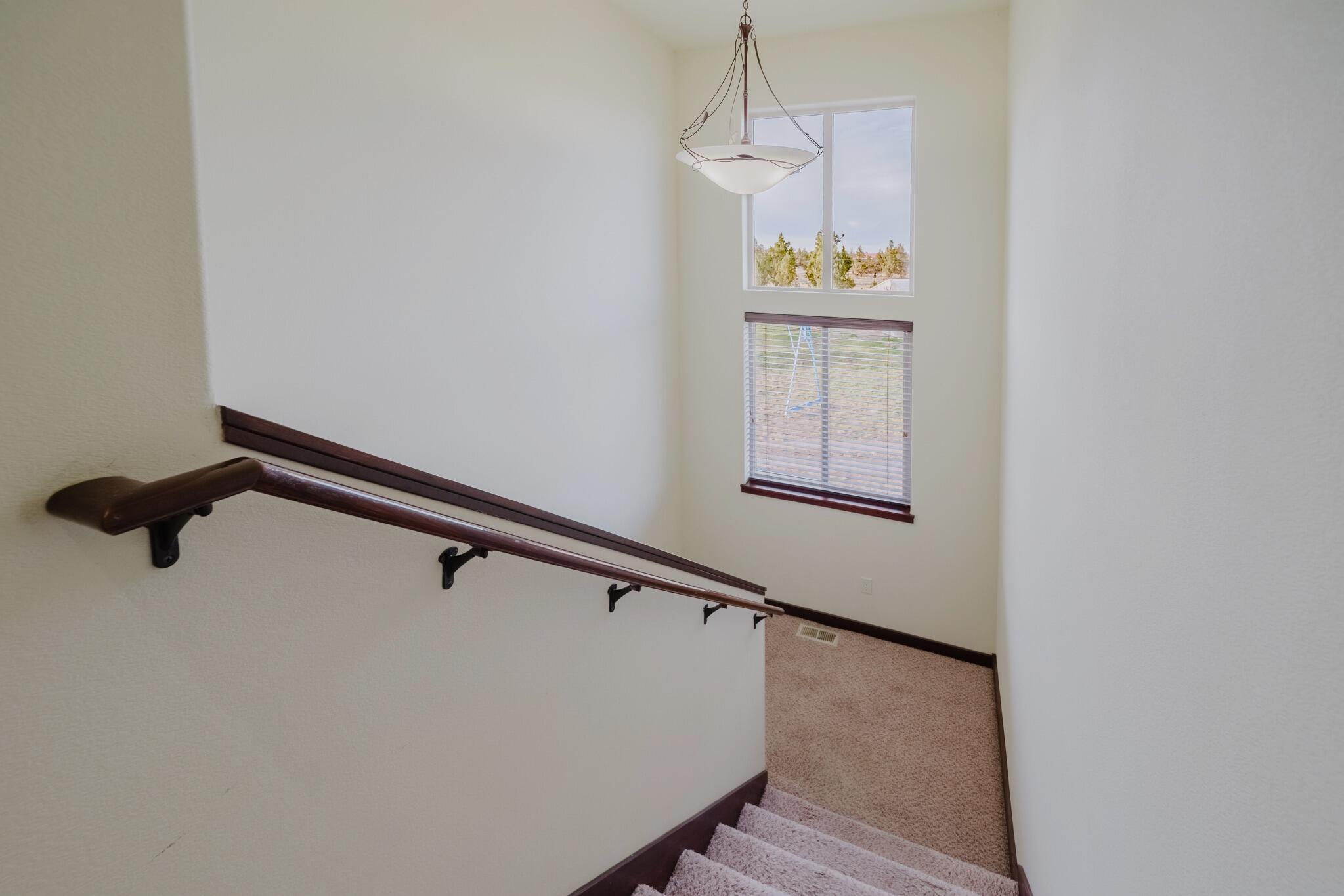 25451 Alfalfa Market Road Bend, OR 97701 - Photo 27 of 57 Gallery Image 27