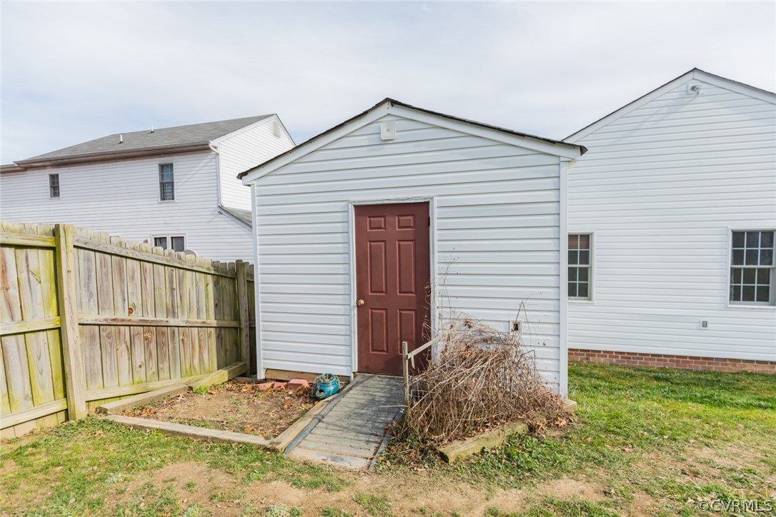 9567 Lockberry Ridge Loop Richmond, VA 23237 - Photo 38 of 40 Gallery Image 38