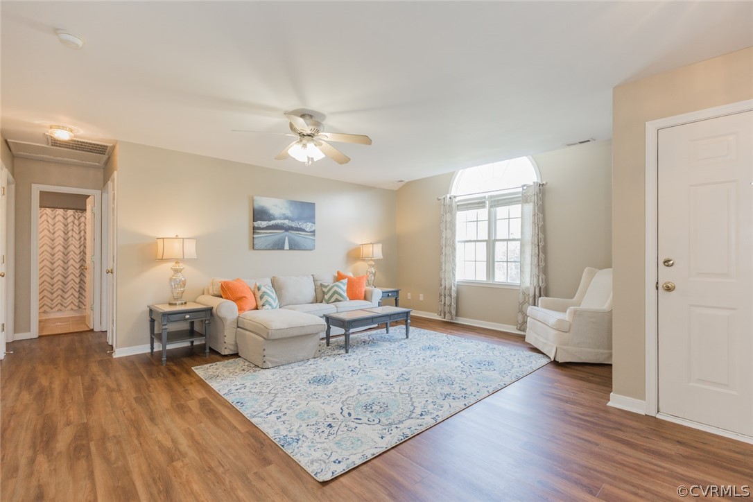9567 Lockberry Ridge Loop Richmond, VA 23237 - Photo 4 of 40 Gallery Image 4