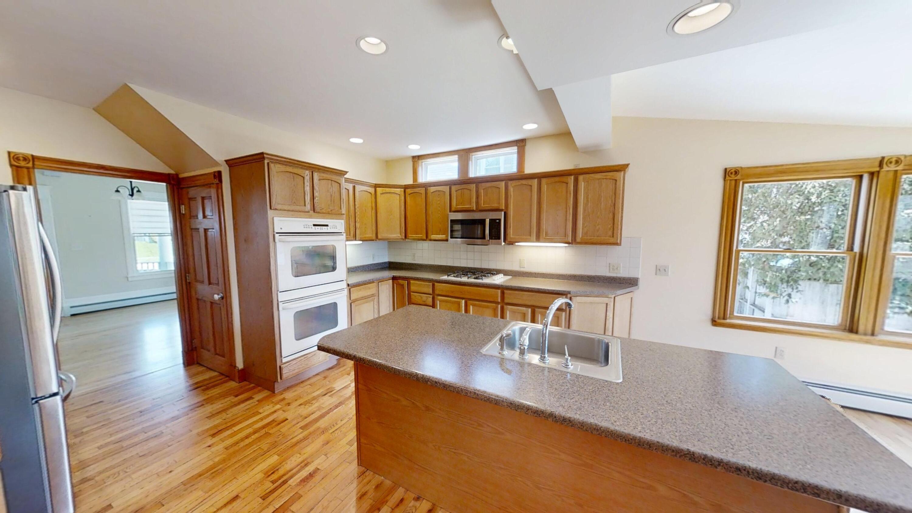 47 Norway Road Bangor, ME 04401 - Photo 17 of 67 12