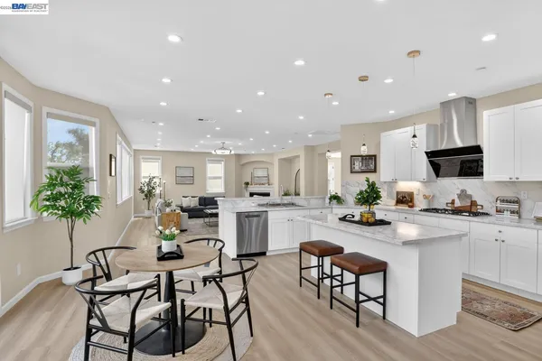 $1,248,000 | 2024 Fitzgerald Way, Brentwood, CA 94513