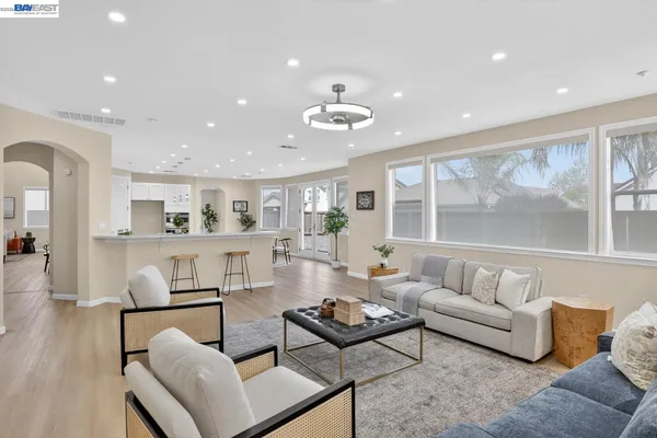 $1,248,000 | 2024 Fitzgerald Way, Brentwood, CA 94513