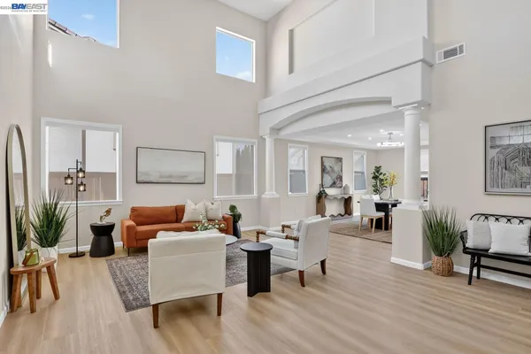 $1,248,000 | 2024 Fitzgerald Way, Brentwood, CA 94513