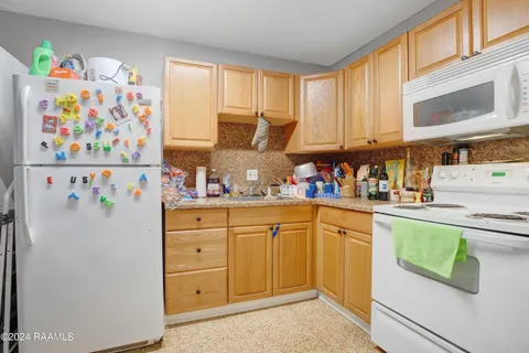 $295,000 | 427 North Sterling Street, Lafayette, LA 70501