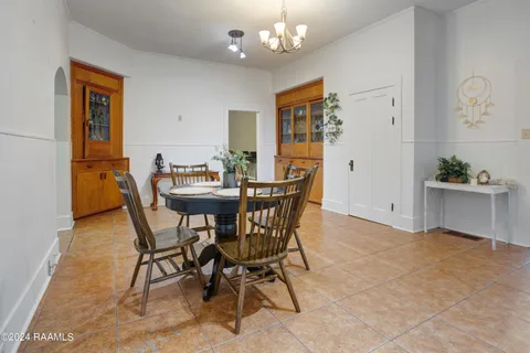 $295,000 | 427 North Sterling Street, Lafayette, LA 70501