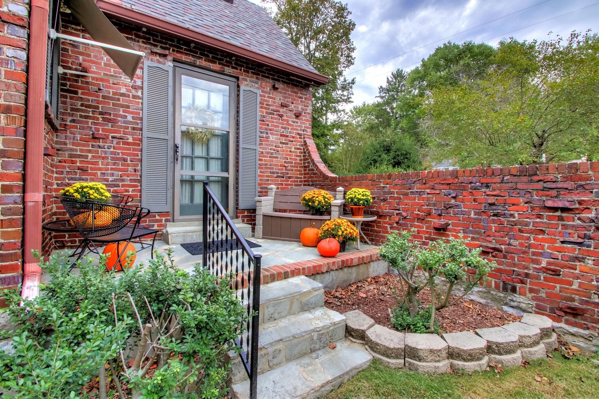 120 Spring Valley Road Nashville, TN 37214 - Photo 4 of 16