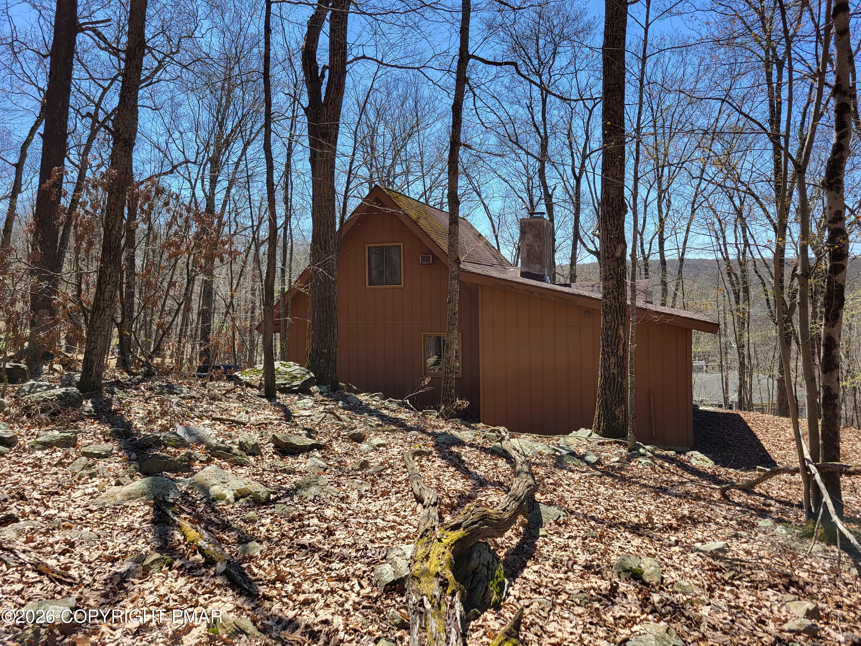 1006 Hampstead Road Bushkill, PA 18324 - Photo 39 of 70 20260421_123855
