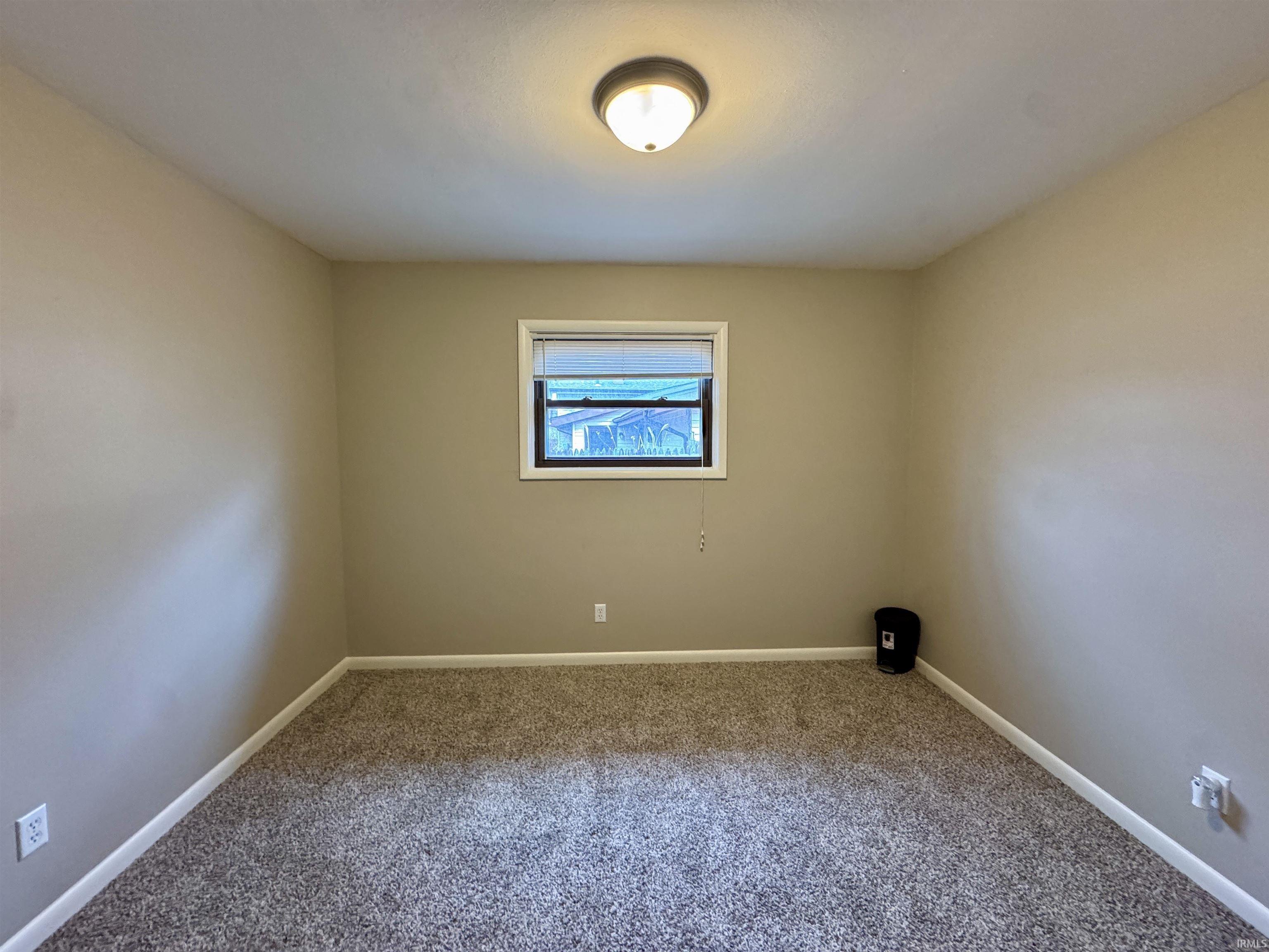 2729 Inwood Drive Fort Wayne, IN 46815 - Photo 6 of 17