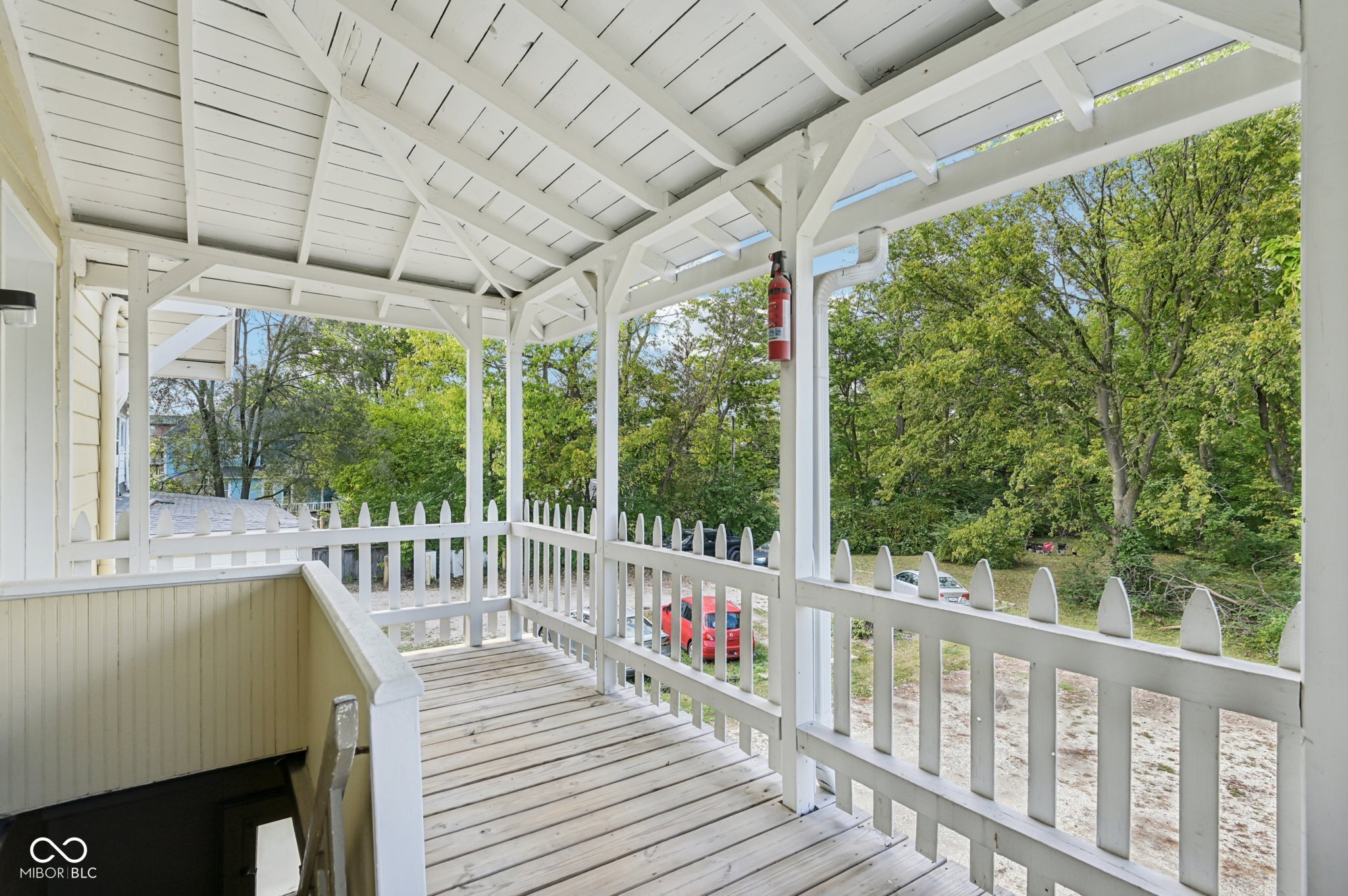 5334 East Washington Street Indianapolis, IN 46219 - Photo 14 of 24