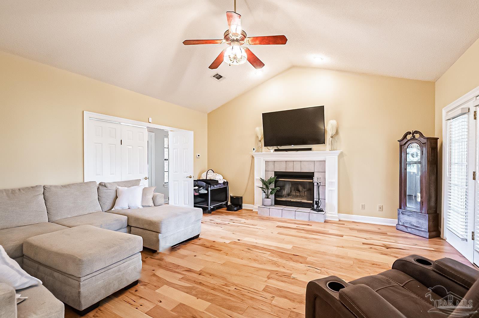3239 Cobblestone Drive Pace, FL 32571 - Photo 10 of 36