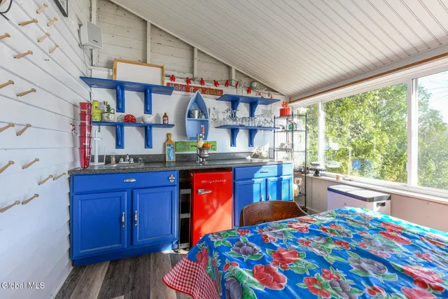 $274,898 | 172 Lake Road, Westerlo, NY 12023