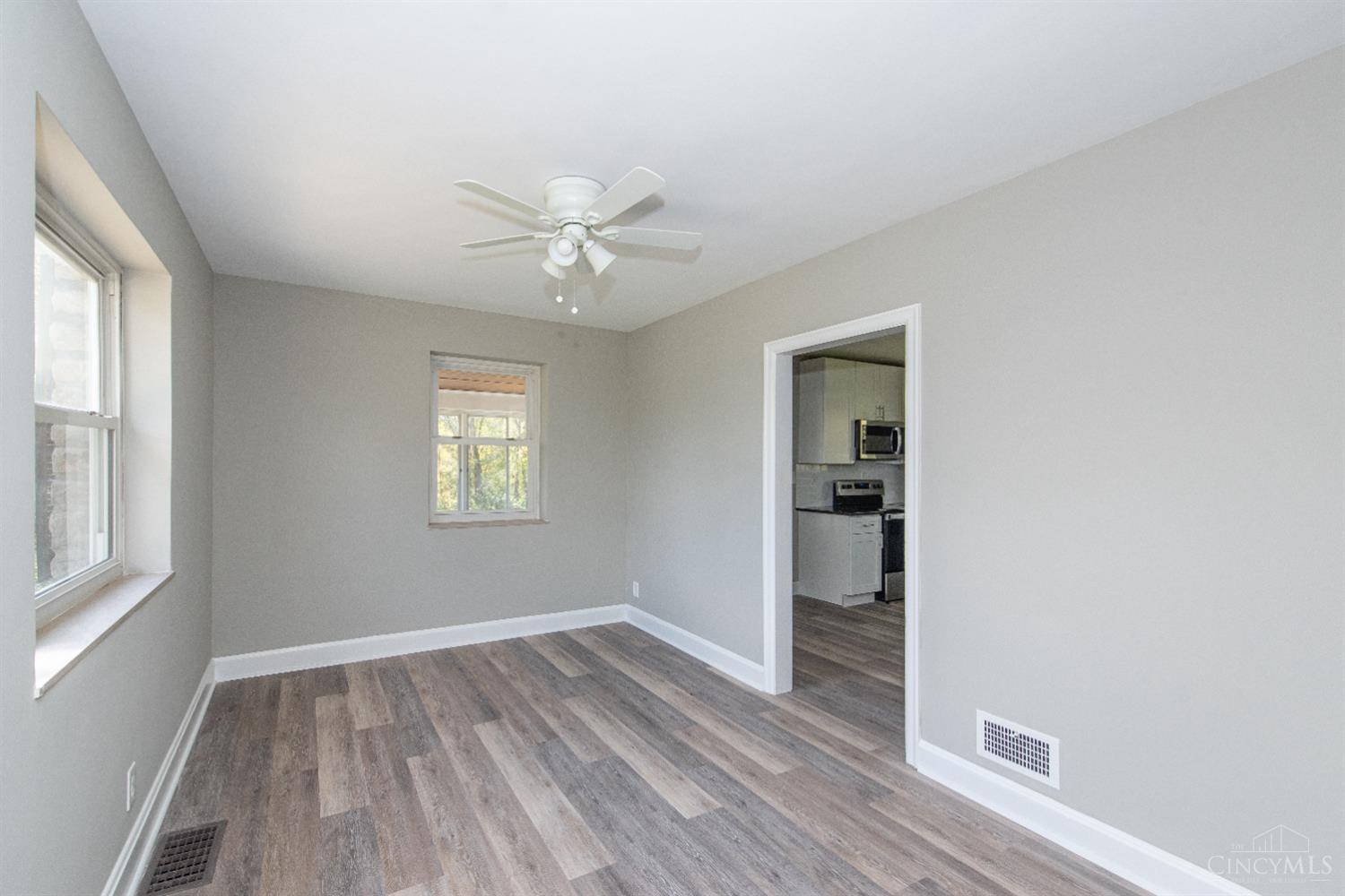 4265 Hutchinson Road Cincinnati, OH 45248 - Photo 15 of 46 Dining room off kitchen.