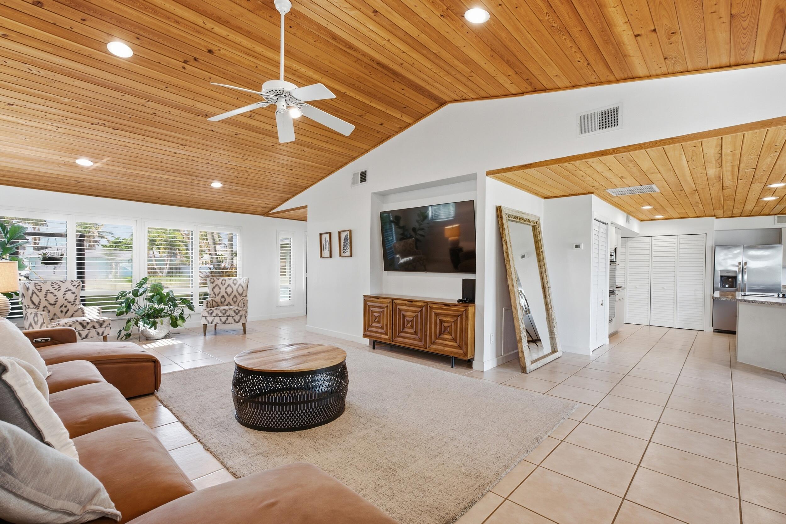 1489 Southwest Seahawk Way Palm City, FL 34990 - Photo 10 of 57 10_smg01964