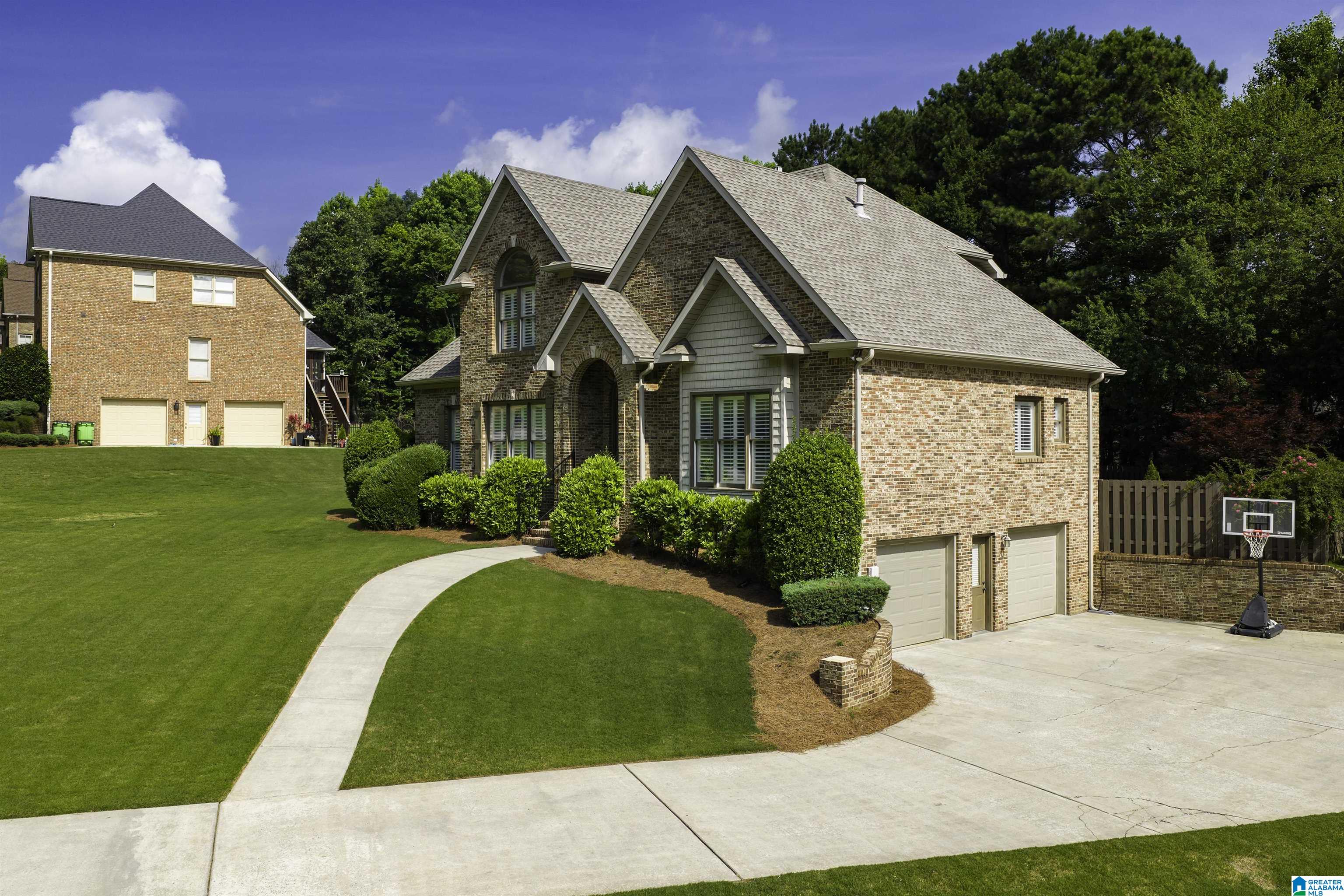 171 Middleridge Drive Springville, AL 35146 - Photo 4 of 48