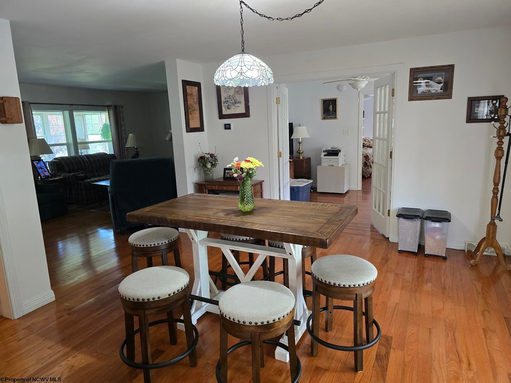 431 Pine Circle Reedsville, WV 26547 - Photo 8 of 23 Gallery Image 8