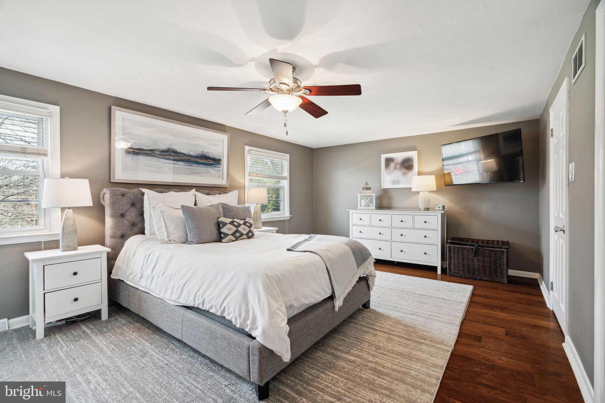 654 Wallace Drive Wayne, PA 19087 - Photo 15 of 35 Primary bedroom