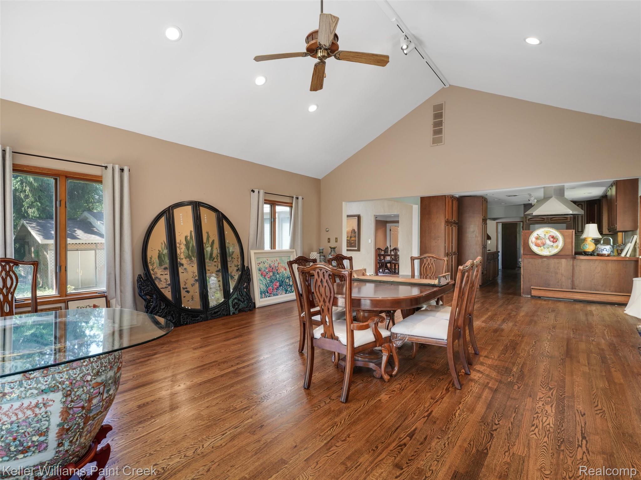 1150 North Livernois Road Rochester, MI 48306 - Photo 9 of 56 07-1150 N Livernois Rd 0006.jpg