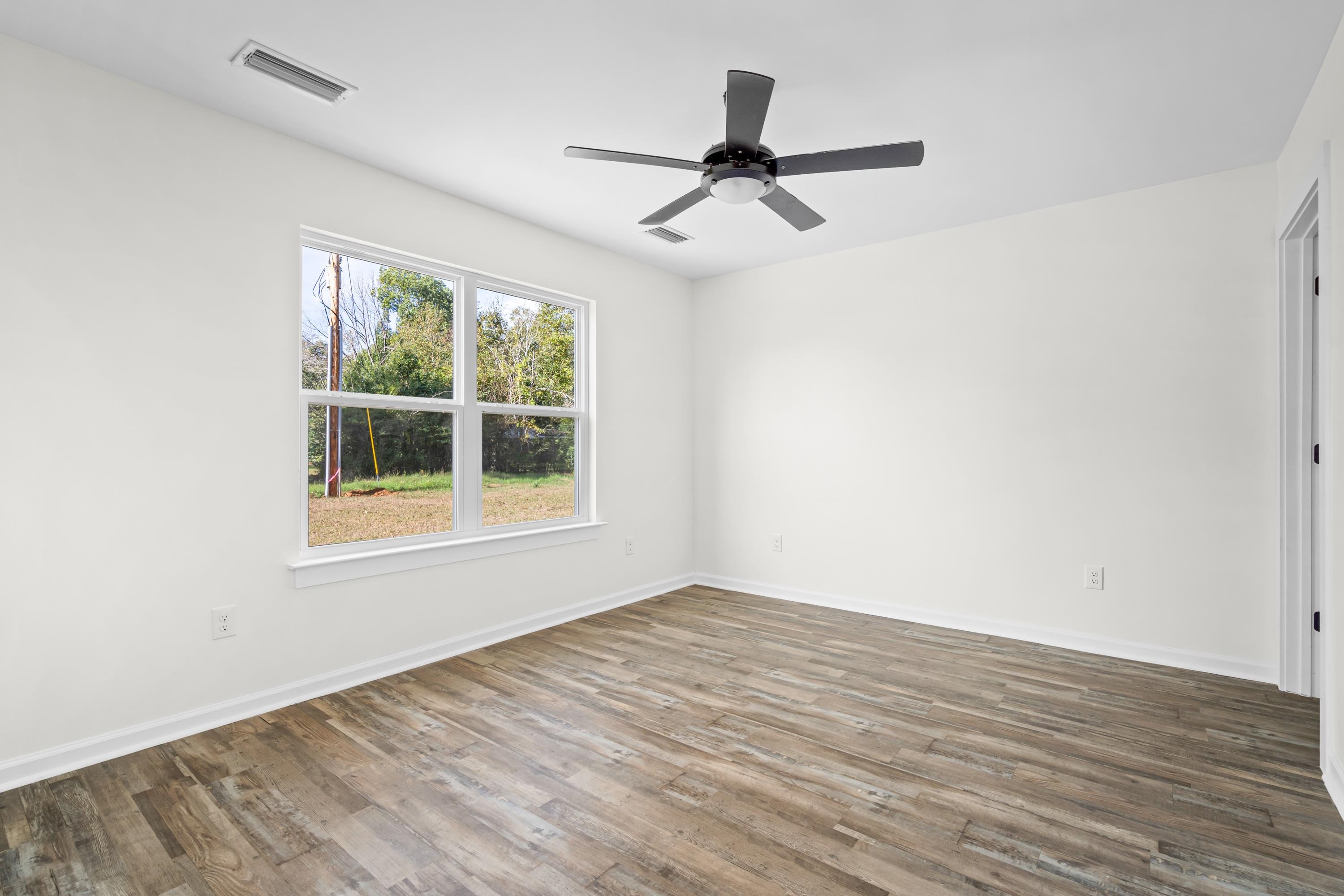 22755 Racine Street Robertsdale, AL 36567 - Photo 11 of 20 Master Bedroom